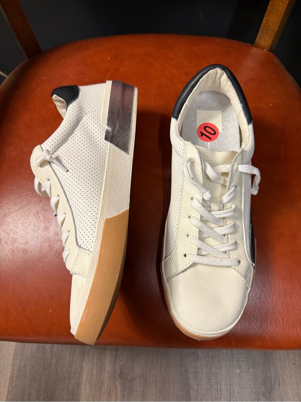 Dolce Vita Zina size 10 sneakers - Picture 9 of 10